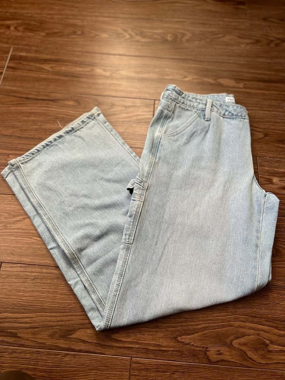 YMI Mid-Rise Cargo Jeans Size 9 / 29 Light Wash Denim Utility
